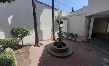 Casa en Renta | 4 Recámaras + Estudio | mas de 100 m2 de patio | $22,500