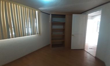 Casa en Renta | 4 Recámaras + Estudio | mas de 100 m2 de patio | $22,500