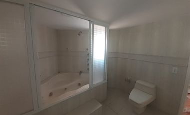 Casa en Renta | 4 Recámaras + Estudio | mas de 100 m2 de patio | $22,500