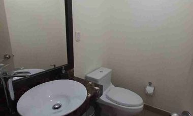 ALQUILER EXCLUSIVO | DEPARTAMENTO DE LUJO EN SURCO
Av. Manuel Olguín | 110 m² | Full amoblado | Condominio de primer nivel