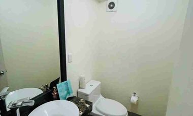 ALQUILER EXCLUSIVO | DEPARTAMENTO DE LUJO EN SURCO
Av. Manuel Olguín | 110 m² | Full amoblado | Condominio de primer nivel