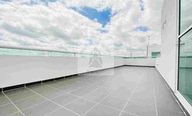 CASA  en RENTA San Pedro Cholula Residencial Bugambilias 
Al final de la Recta  a Cholula 
Sobre avenida de los fresnos 
(Vía del Ferrocarril muy cerca de la Carcaña)