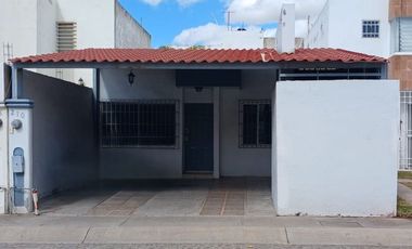 ¡Casa en Venta al norte de la ciudad, en Residencial Paso de Argenta!