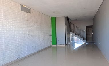 2-story shophouse for sale, ready to move into the Renon area