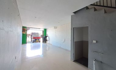 2-story shophouse for sale, ready to move into the Renon area