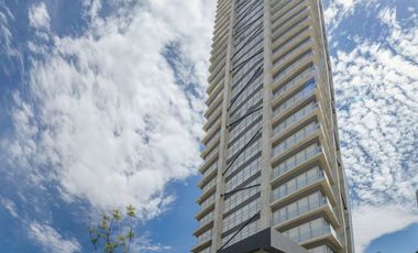 Departamento de Lujo en Renta | Angelópolis | Amueblado | 105 m² | 2 Recámaras | Piso 21 | $31,000 (mantenimiento incluido)