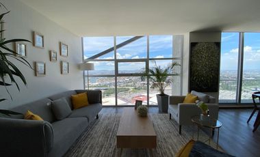 Departamento de Lujo en Renta | Angelópolis | Amueblado | 105 m² | 2 Recámaras | Piso 21 | $31,000 (mantenimiento incluido)