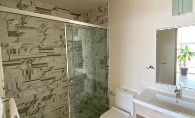 Departamento de Lujo en Renta | Angelópolis | Amueblado | 105 m² | 2 Recámaras | Piso 21 | $31,000 (mantenimiento incluido)