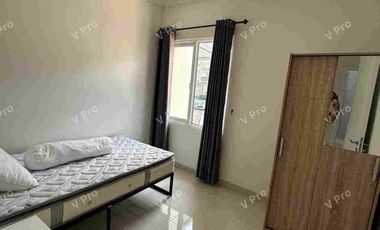 disewakan rumah dua lantai full furnish di summarecon mutiara makassar dekat dari bandara dan gerbang toll