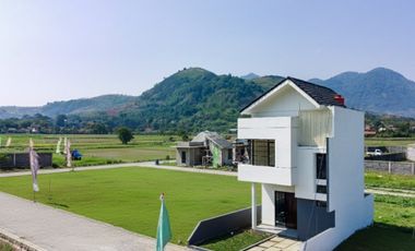 2-Storey House at Single-Storey Price! Prime Location Beside GETACI Toll Exit