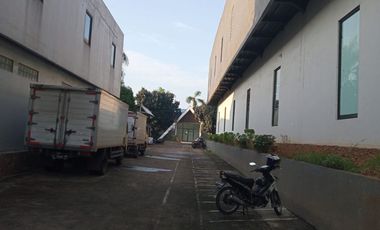 Dijual Kavling dan Bangunan Gedung Puspitek Uk  6500 m² at Tangerang