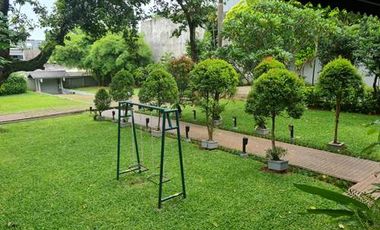 For Rent Beautiful Stand Alone House With A Huge Land And Feel Like Living In A Resort Located In Kemang Jakarta Selatan Area
