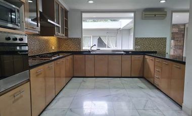 For Rent Beautiful Stand Alone House With A Huge Land And Feel Like Living In A Resort Located In Kemang Jakarta Selatan Area