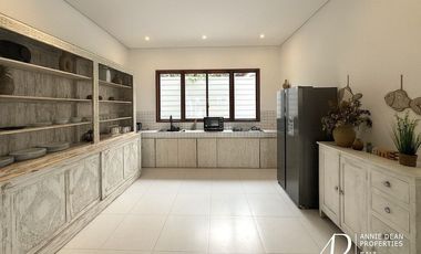 LEASEHOLD | SINGLE-LEVEL 3-BEDROOM VILLA IN PEACEFUL NYANYI, CANGGU