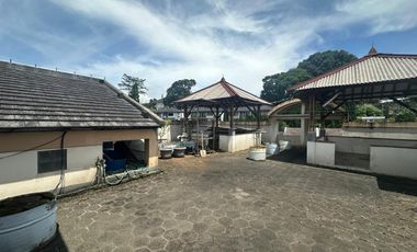 Dijual Rumah Bagus Posisi Hook Luas dan Terawat di Setra Duta