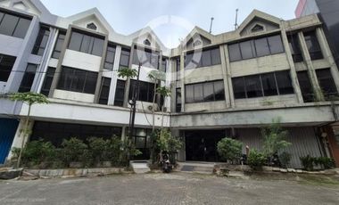 Ruko Gandeng Siap Huni di Boulevard Barat, Kelapa Gading, Jakarta Utara