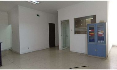 Gudang Berikut Kantor Di Jalan Saharjo Manggarai Jakarta Selatan 3 Lantai