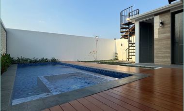 RUMAH 2 LANTAI  DEKAT EXIT TOL GAMPING DAN KAMPUS UMY SLEMAN YOGYAKARTA