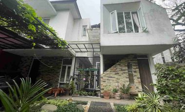 Dijual Rumah Lux Posisi Hook Di Cimahi