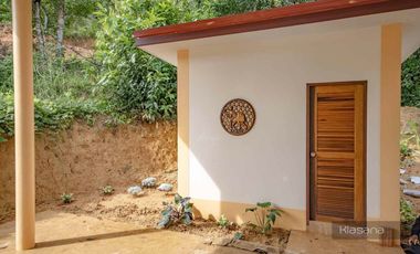 Amazing Four Bedroom Home, Set in a Private Mountain Valley