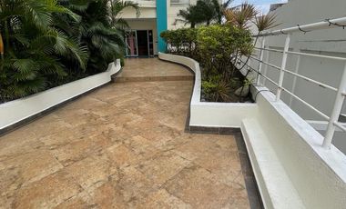 SE VENDE SUITE EN MANTA, SECTOR EL MURCIELAGO
