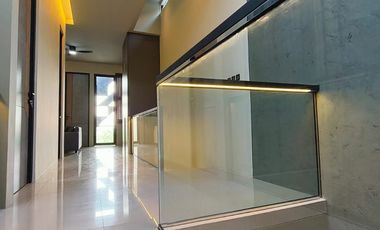 RUMAH MEWAH SOLO BARU DEKAT RS OEN DAN AL AZHAR