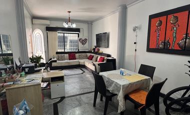 En alquiler departamento de 3 dormitorios en Guayacanes.