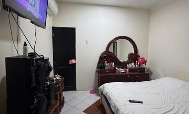 En alquiler departamento de 3 dormitorios en Guayacanes.