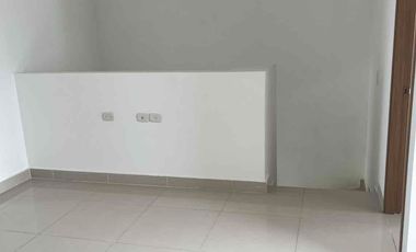 VENTA DE UNIDAD CASA VENTÓ AVENIDA DEL LAGO JAMUNDÍ