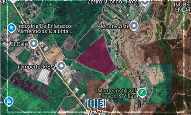 Gran Lote Al Borde De La Carretera Para Uso Comercial O Agricola En Montecristi