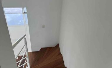 ALQUILA CASA EN UNIDAD CASA VENTÓ ALFAGUARA AVENIDA DEL LAGO