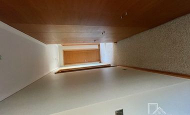 Departamento 3 dormitorios, 3 baños, 2 estacionamientos.