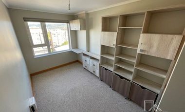 Departamento 3 dormitorios, 3 baños, 2 estacionamientos.