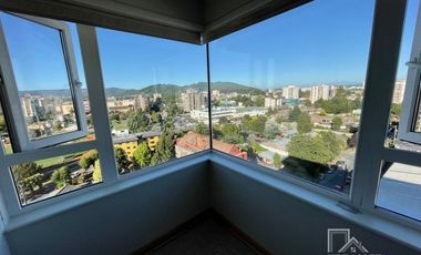 Departamento 3 dormitorios, 3 baños, 2 estacionamientos.