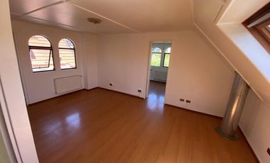 SE VENDE EXCELENTE CASA EN CONDOMINIO CERRADO VILLA BAYONA