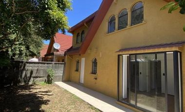 SE VENDE EXCELENTE CASA EN CONDOMINIO CERRADO VILLA BAYONA