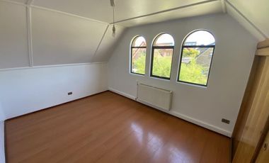 SE VENDE EXCELENTE CASA EN CONDOMINIO CERRADO VILLA BAYONA