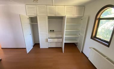 SE VENDE EXCELENTE CASA EN CONDOMINIO CERRADO VILLA BAYONA