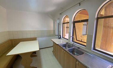 SE VENDE EXCELENTE CASA EN CONDOMINIO CERRADO VILLA BAYONA