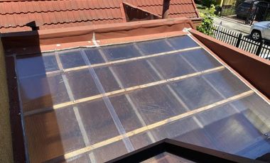 SE VENDE EXCELENTE CASA EN CONDOMINIO CERRADO VILLA BAYONA