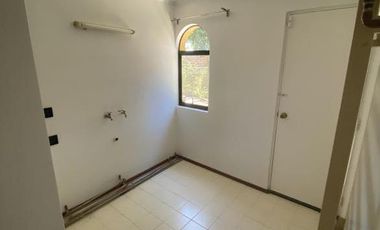 SE VENDE EXCELENTE CASA EN CONDOMINIO CERRADO VILLA BAYONA