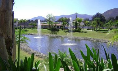 Terreno en Venta en Casa Fuerte Residencial – Frente a Parque