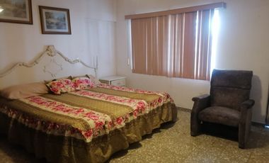 CASA EXCELENTE UBICACION