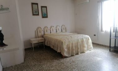 CASA EXCELENTE UBICACION