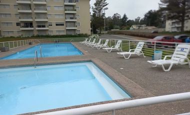 Departamento En Venta En Condominio Parquemar El Tabo