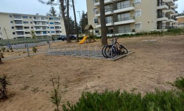 Departamento En Venta En Condominio Parquemar El Tabo