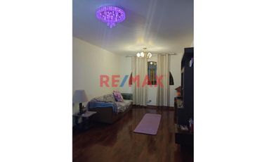 Se Vende Departamento En Primer Piso 170M2 - Urb. Las Praderas De La Molina