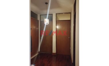 Se Vende Departamento En Primer Piso 170M2 - Urb. Las Praderas De La Molina