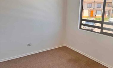 vende CASA isla de Maipo 4.500uf