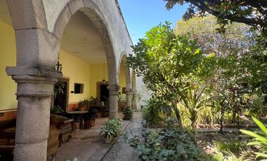 CASONA EN VENTA EN TEQUILA